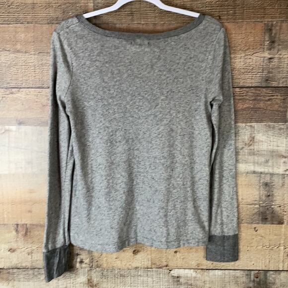 BDG Long Sleeve Top Three Button Neck Gray Size Medium - Picture 6 of 8